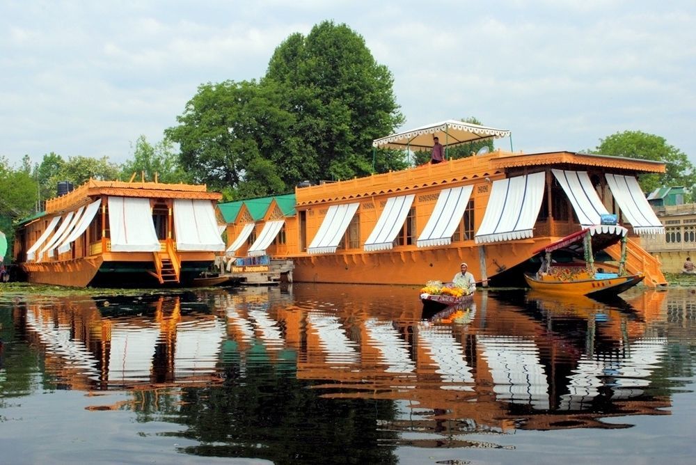 New Jacquline Heritage Houseboats Srīnagar Exterior foto